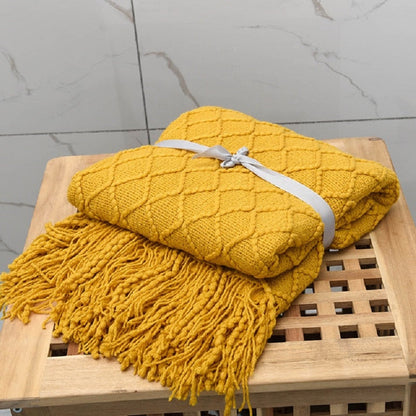 Knitted Cotton Blend Throw Blanket for Warmth and Comfort
