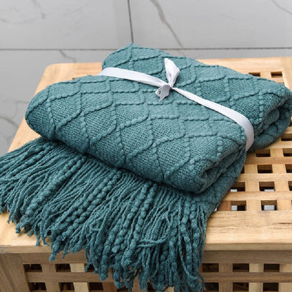 Knitted Cotton Blend Throw Blanket for Warmth and Comfort
