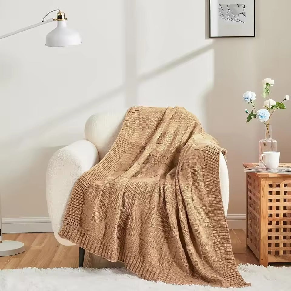 Knitted Throw Blanket with Soft Breathable Texture and Ribbed Edges