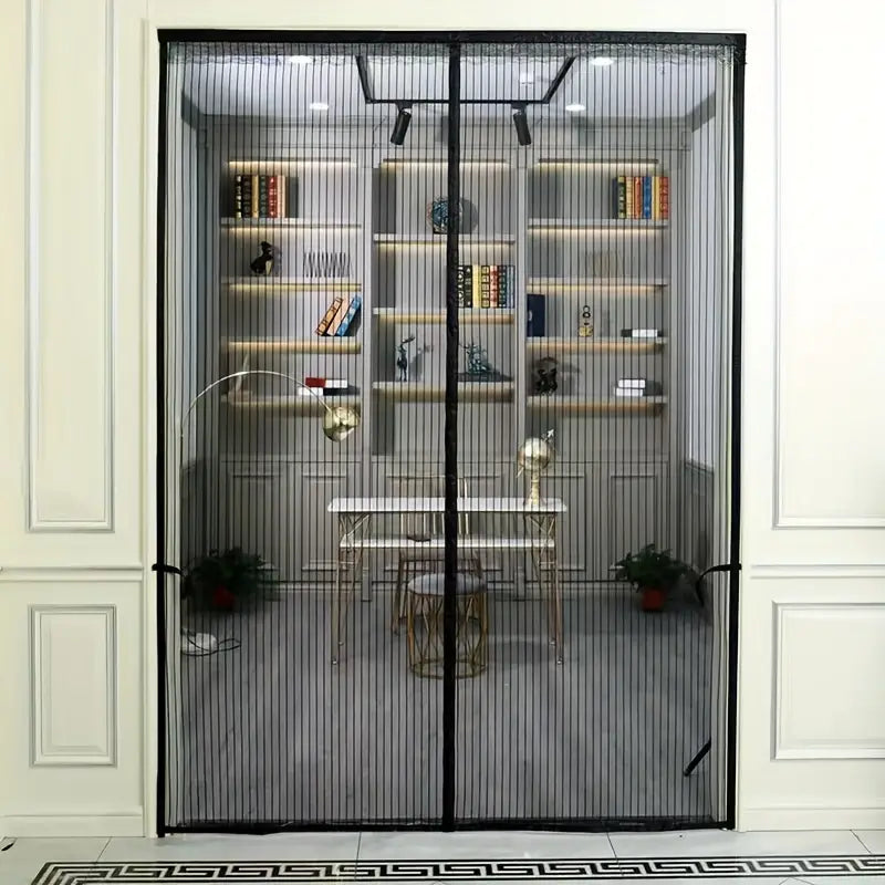 Magnetic Hinged Door Screen with Automatic Closing for Insect Protection