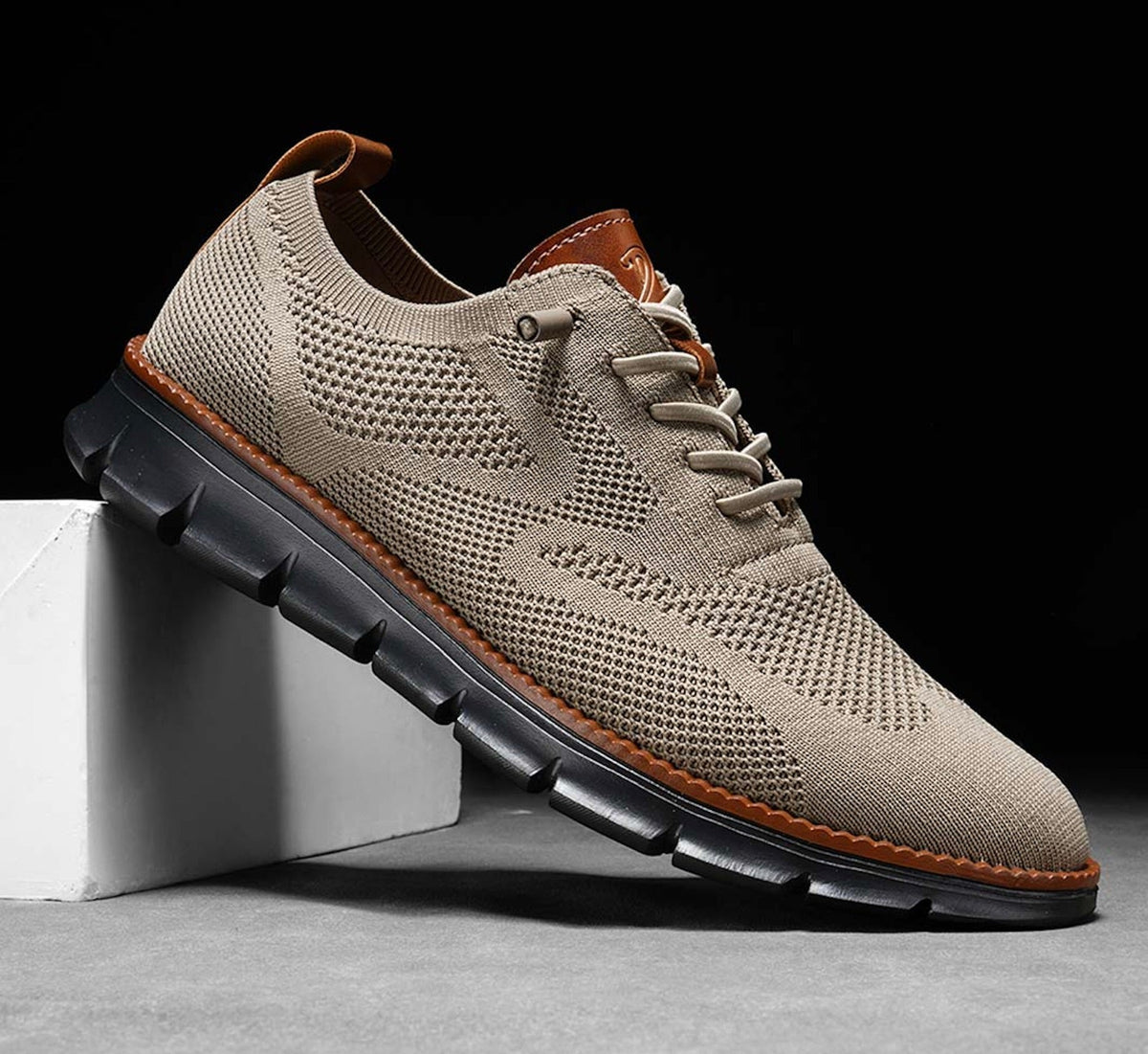 Men’s Breathable Winter Shoes with Wide Toe Box and Thermal Sole