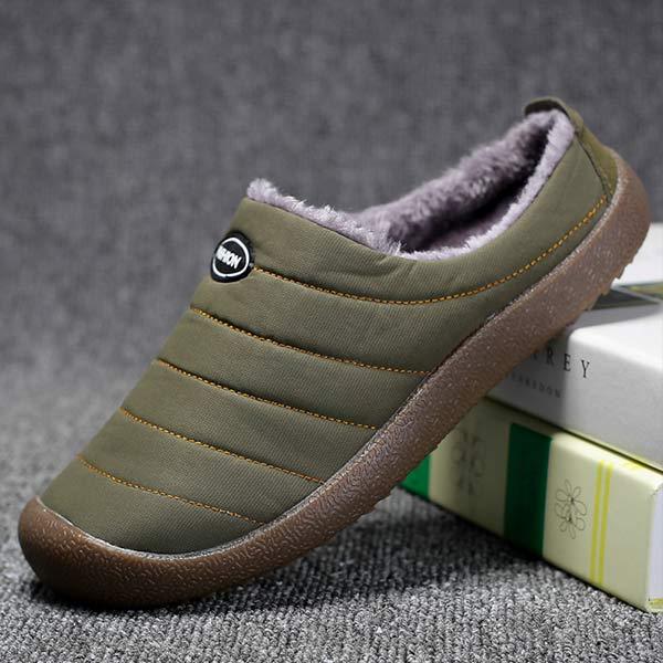 Men's Winter Slippers with Warm Lining, Slip-On Design and Non-Slip Outsole