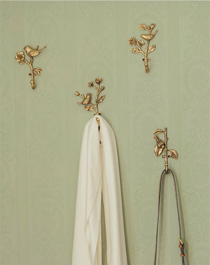 Metal Wall Hook with Curved Finish and Bird Design