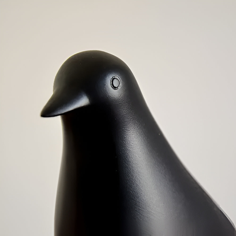 Minimalist Ceramic Bird Figurines – Black & White Modern Home Decor
