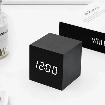 Minimalist LED Alarm Clock with Time, Date and Temperature Display