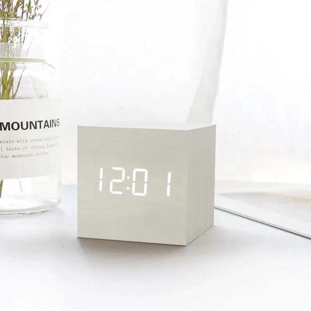 Minimalist LED Alarm Clock with Time, Date and Temperature Display