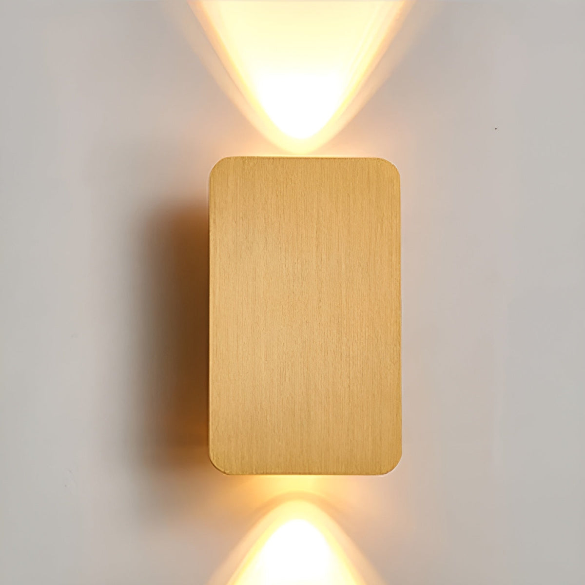 Minimalist LED Wall Lamp with Aluminium Body for Modern Interior Lighting