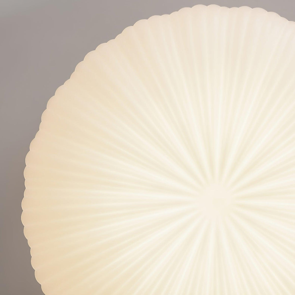 Modern LED Ceiling Lamp with Remote Dimming in Metal and Acrylic