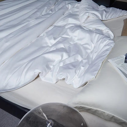 Mulberry Silk Duvet with 600 Thread Count Egyptian Cotton Cover