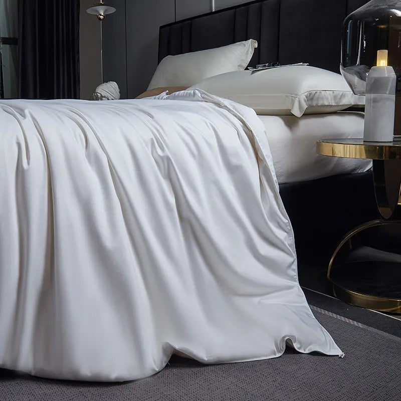 Mulberry Silk Duvet with 600 Thread Count Egyptian Cotton Cover