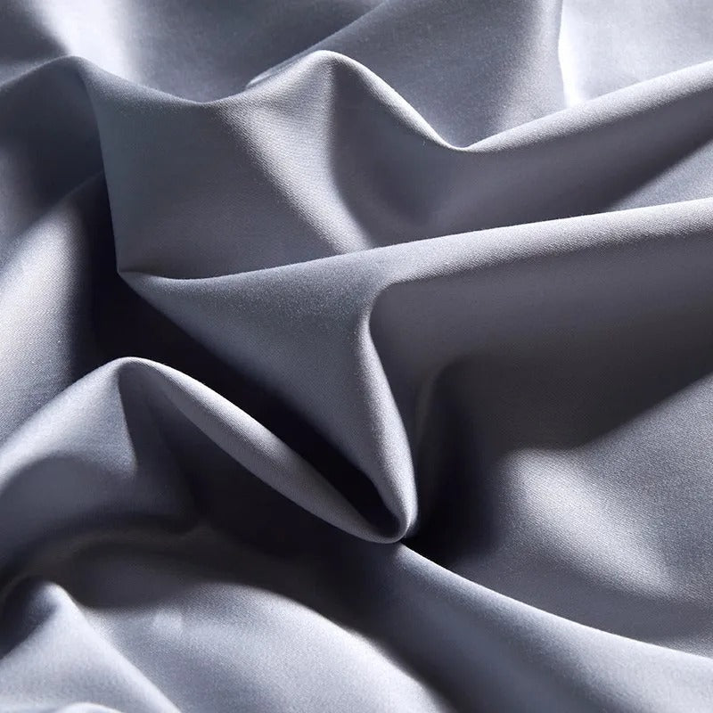 Mulberry Silk Duvet with Egyptian Cotton Cover for All-Season Comfort