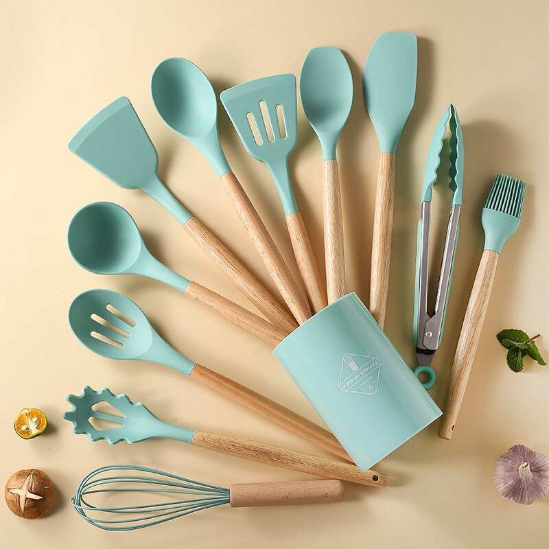 Non Stick Cookware Set with Easy Clean Coating and Modern Design
