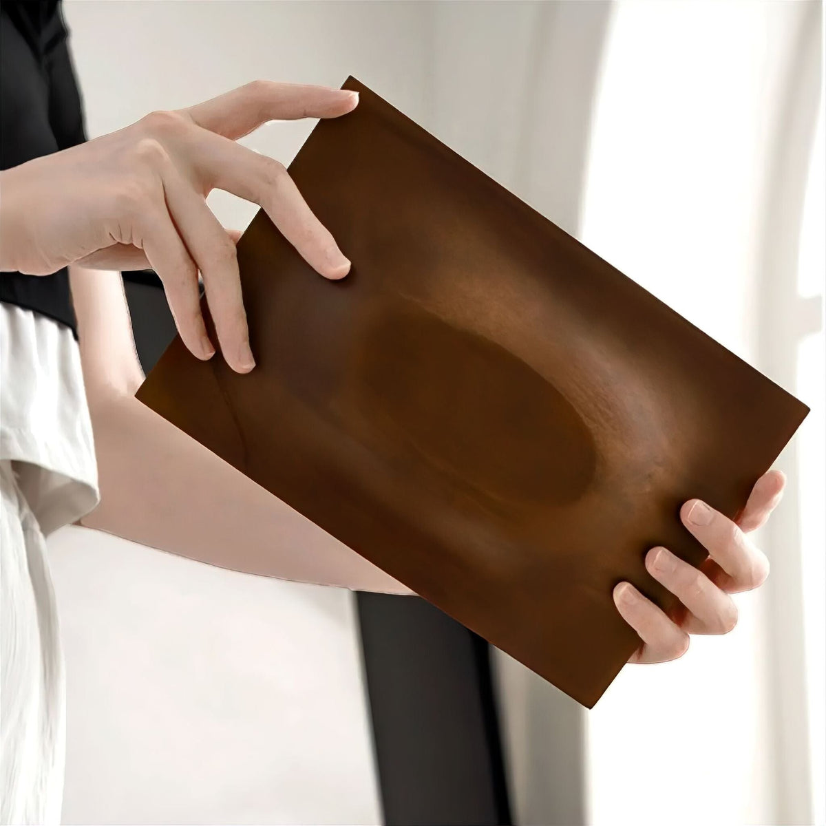 Organic Wave Tissue Box Cover in Warm Brown Resin