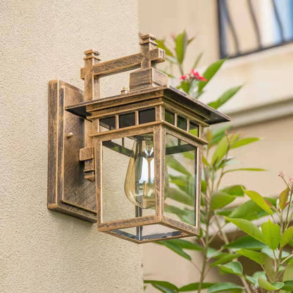 Outdoor Aluminium Lantern Wall Light with E27 Bulb Base