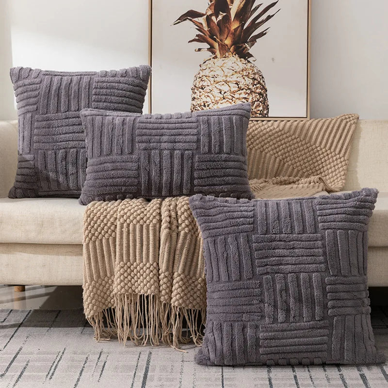 Plush Cushion Cover with Geometric Woven Pattern for Sofa and Bed