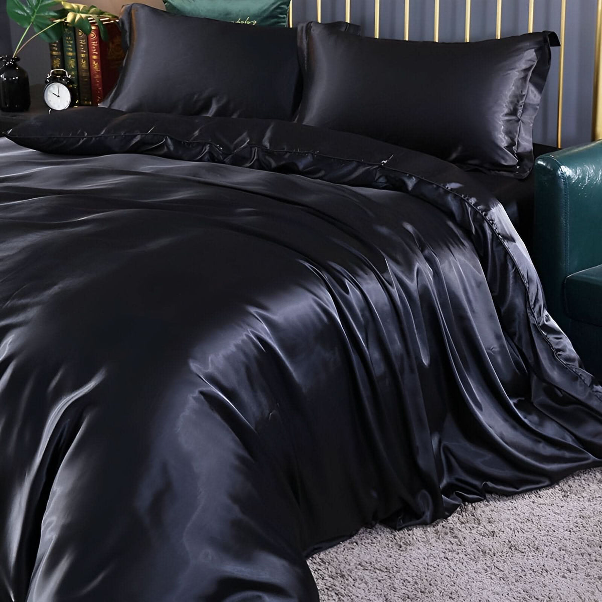 Premium Mulberry Silk Bedding Set with Soft Breathable Comfort