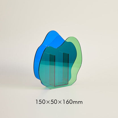 Prismatic Acrylic Vase with Abstract Geometric Design for Desktop Decor