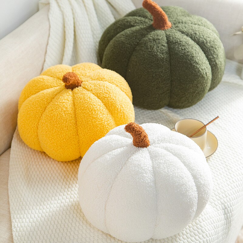 Pumpkin Decorative Cushion with Soft Plush Fabric for Autumn-Inspired Interiors