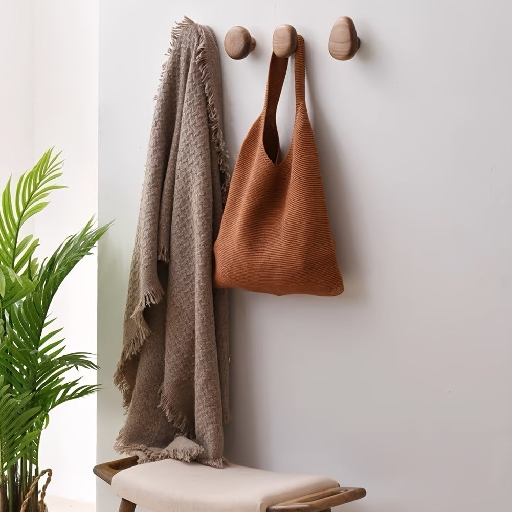 Set of 4 Organic Wooden Wall Hooks with Smooth Matte Finish