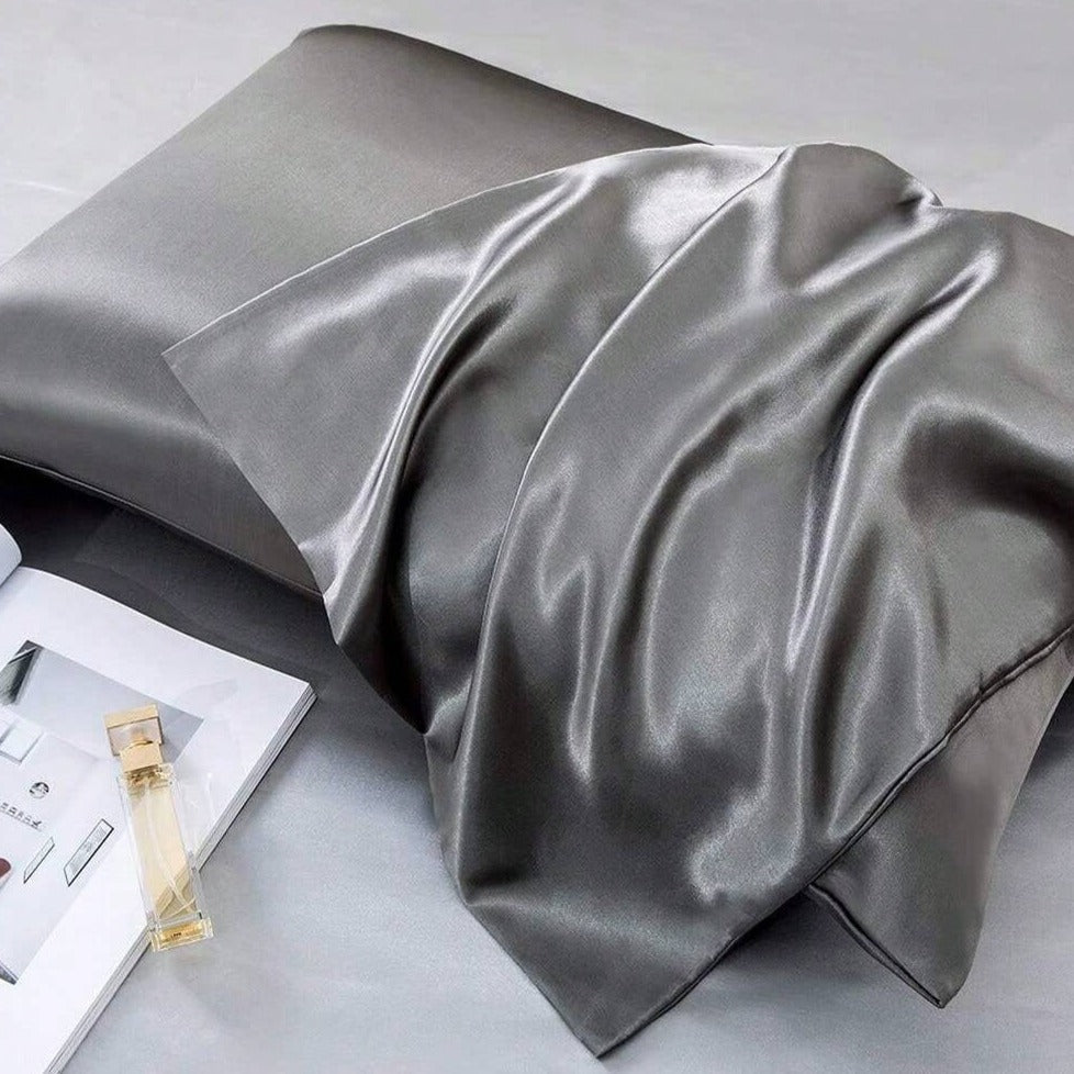 Silk Pillowcase Set – Smooth Silk Covers with Silver Ion Fibre for Comfortable Sleep