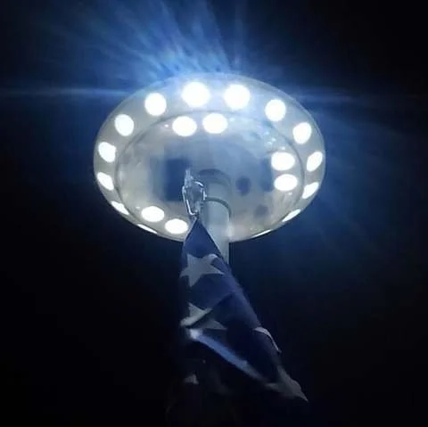 Solar LED Flagpole Light with 26 SMD LEDs and Automatic Dusk Sensor