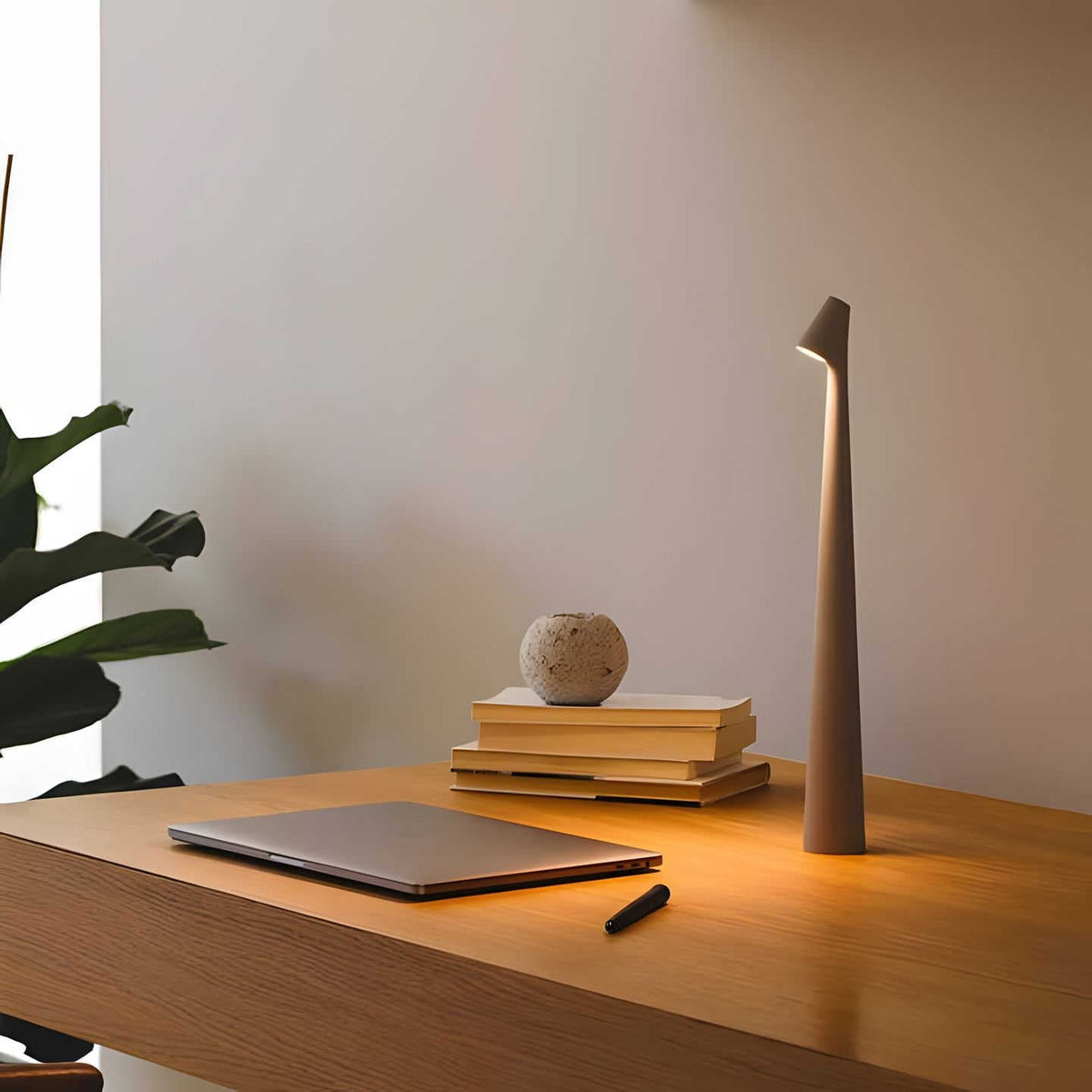 Stylish Dimmable Rechargeable Table Lamp with Slim Aluminium Design