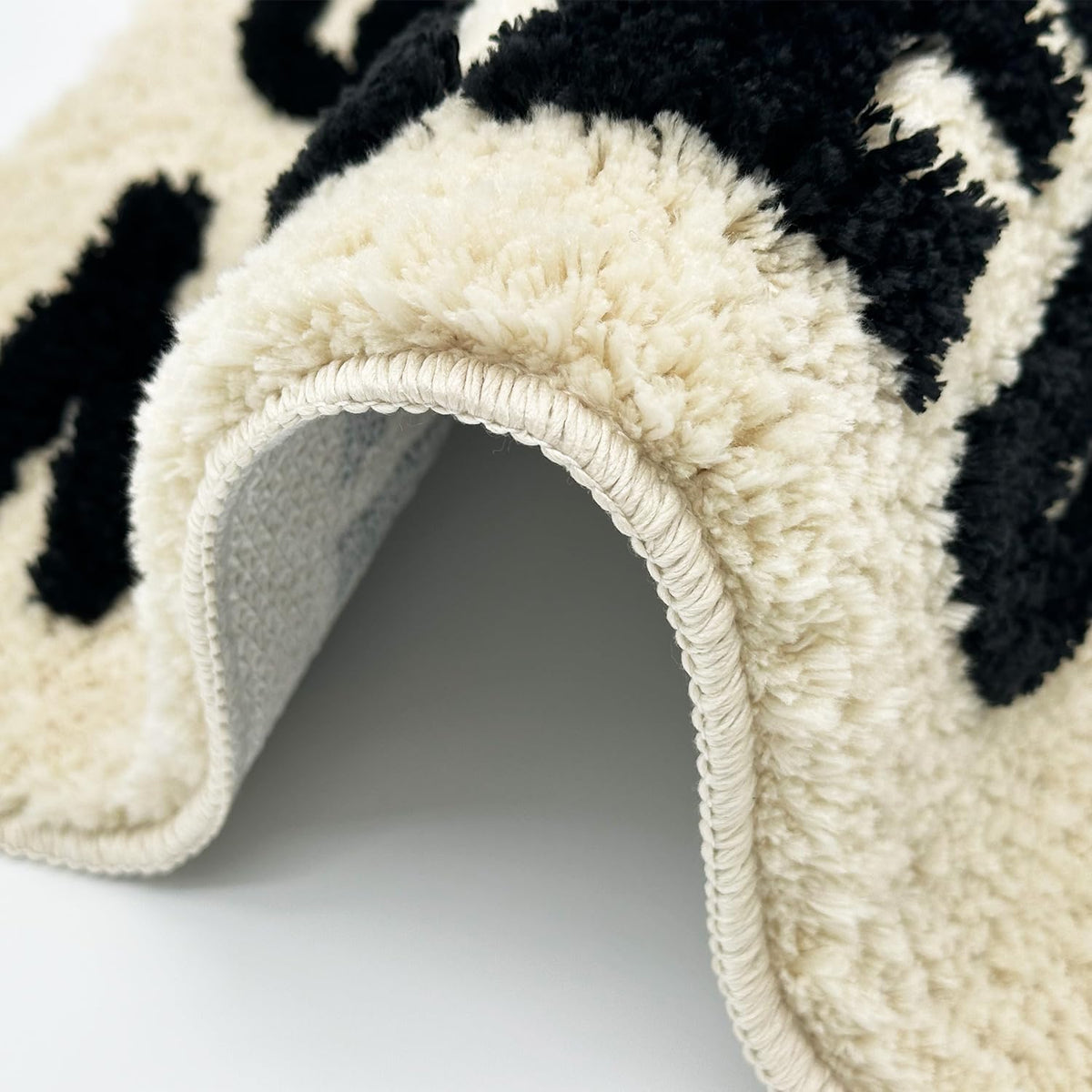 Super Soft Non-Slip Bathroom Mat for Comfortable Everyday Use