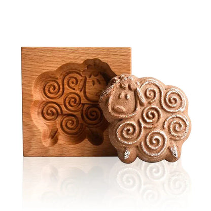 Traditional Wooden Speculaas and Gingerbread Cookie Mould