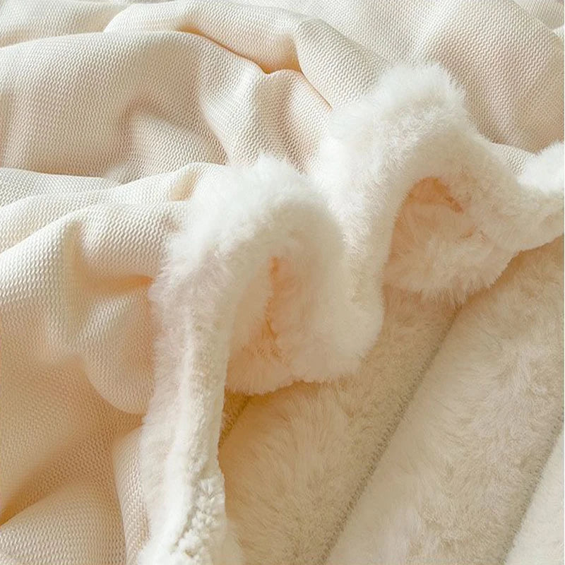 Ultra-Soft Ribbed Fitted Sheet with Secure Mattress Fit
