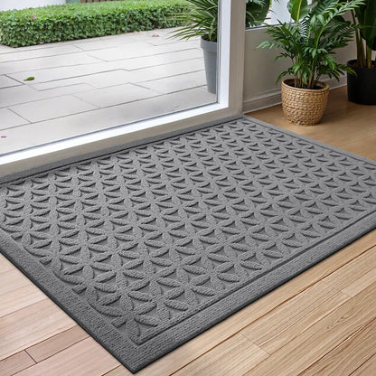 Water-Absorbing Door Mat with Non-Slip Rubber Backing for Indoor and Outdoor Use