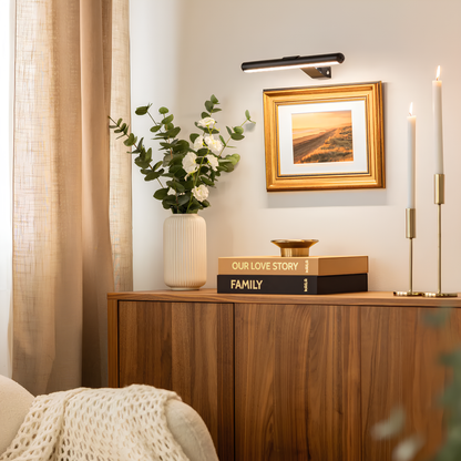 Wireless LED Picture Light with Dimming and USB-C Charging