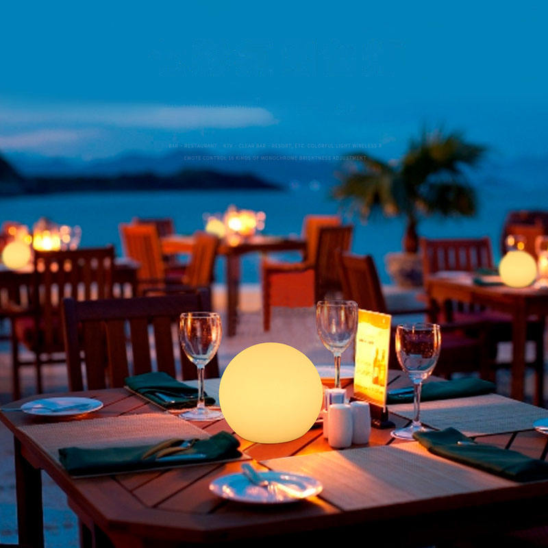 Wireless LED Table Lamp with 16 Colours and 4 Dynamic Light Modes