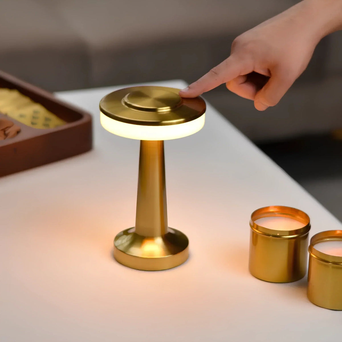 Wireless Retro Table Lamp with Dimmable Light and USB-C Charging