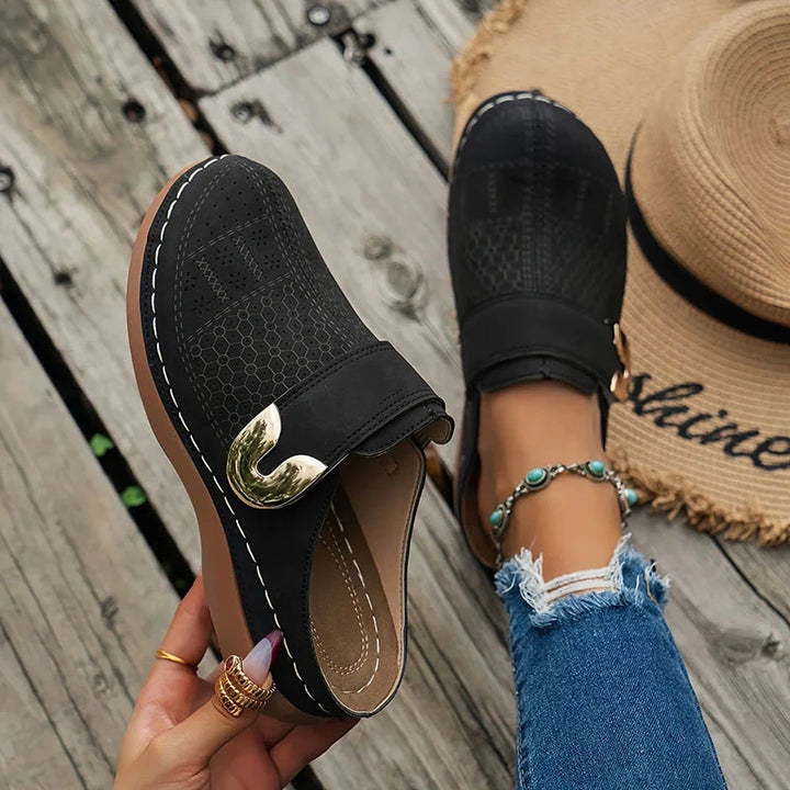 Women’s Lightweight Comfort Shoes with Breathable Design and Cushioned Sole
