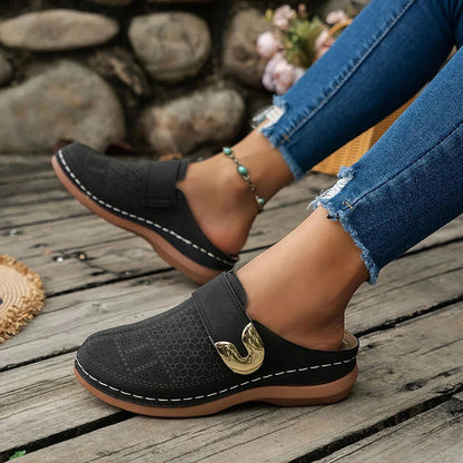 Women’s Lightweight Comfort Shoes with Breathable Design and Cushioned Sole