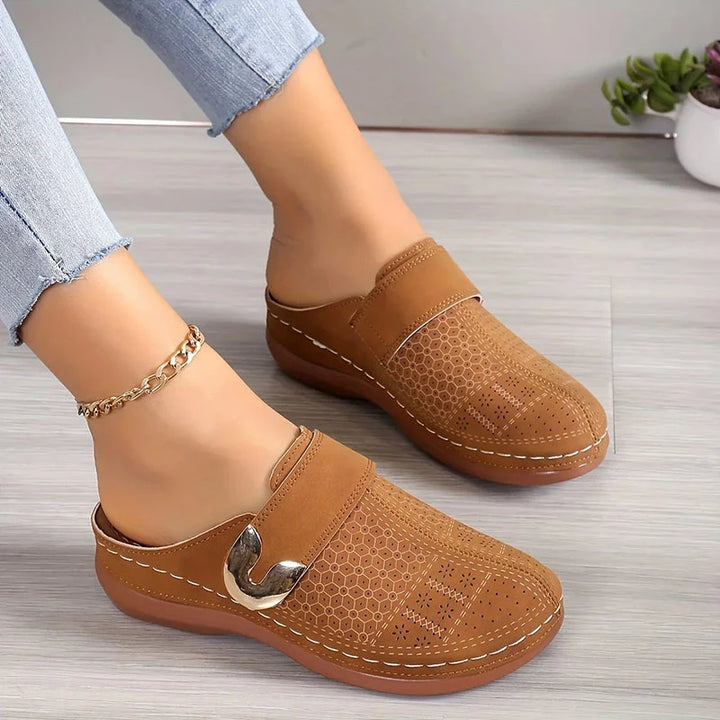 Women’s Lightweight Comfort Shoes with Breathable Design and Cushioned Sole