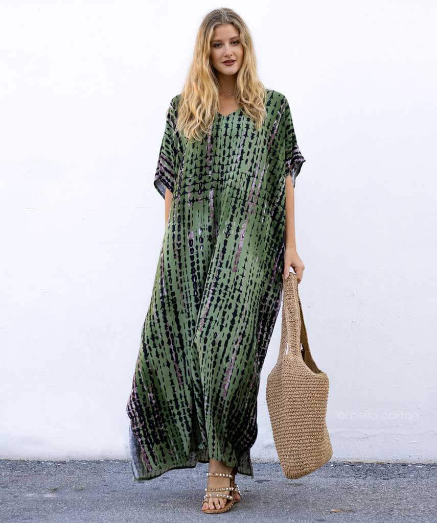 Women’s Loose Kaftan with Relaxed Fit and One-Size Design