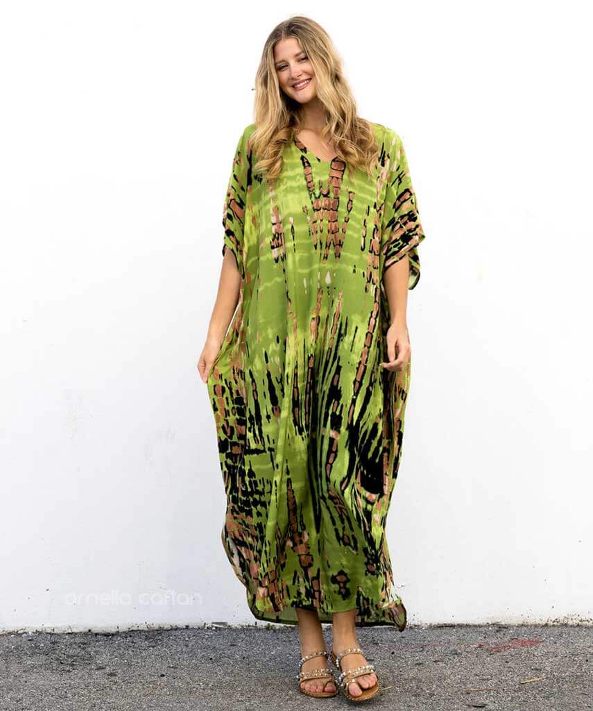 Women’s Loose Kaftan with Relaxed Fit and One-Size Design