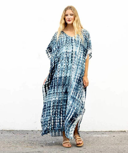 Women’s Loose Kaftan with Relaxed Fit and One-Size Design