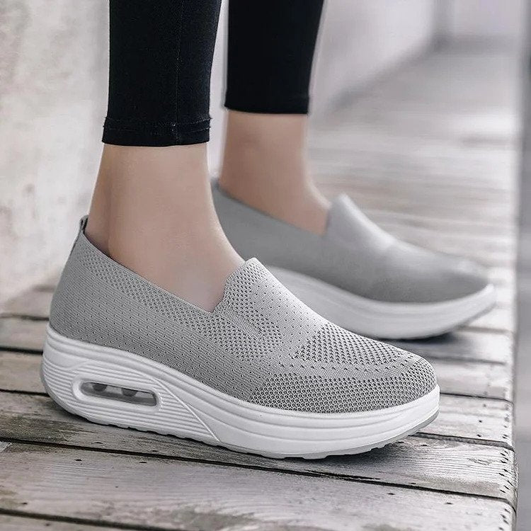 Women's Orthopedic-Style Shoes with Arch Support and Non-Slip Sole