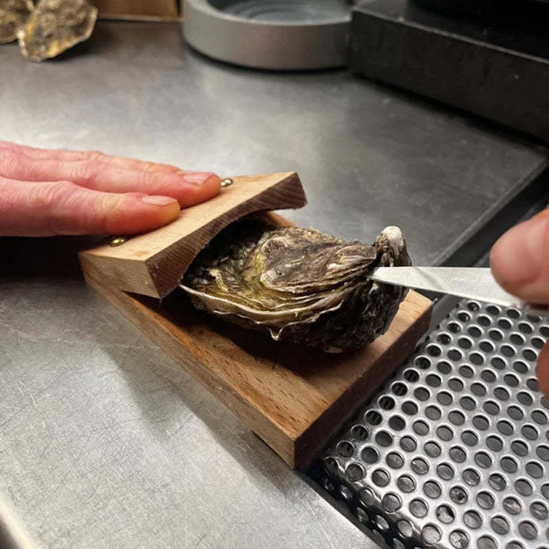 Wood Handle Oyster Shell Opener Clamp for Seafood Shucking