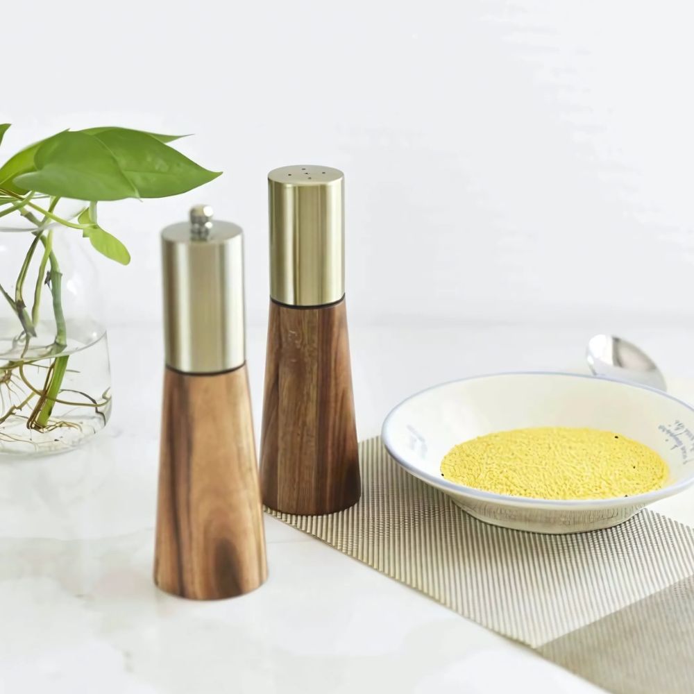Wooden Pepper Mill with Adjustable Grind and Gold Stainless Steel Details