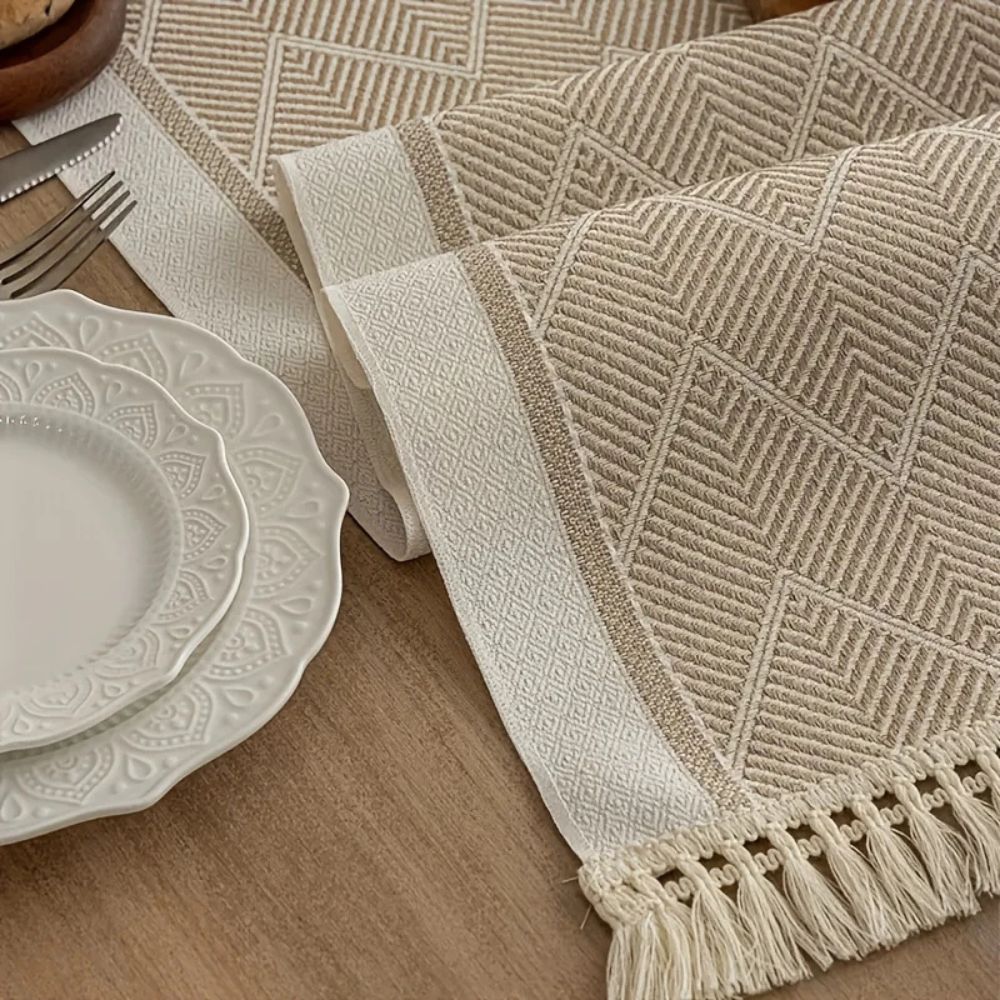Woven Table Runner – Zigzag Texture with Fringed Edges in Sandstone Neutral