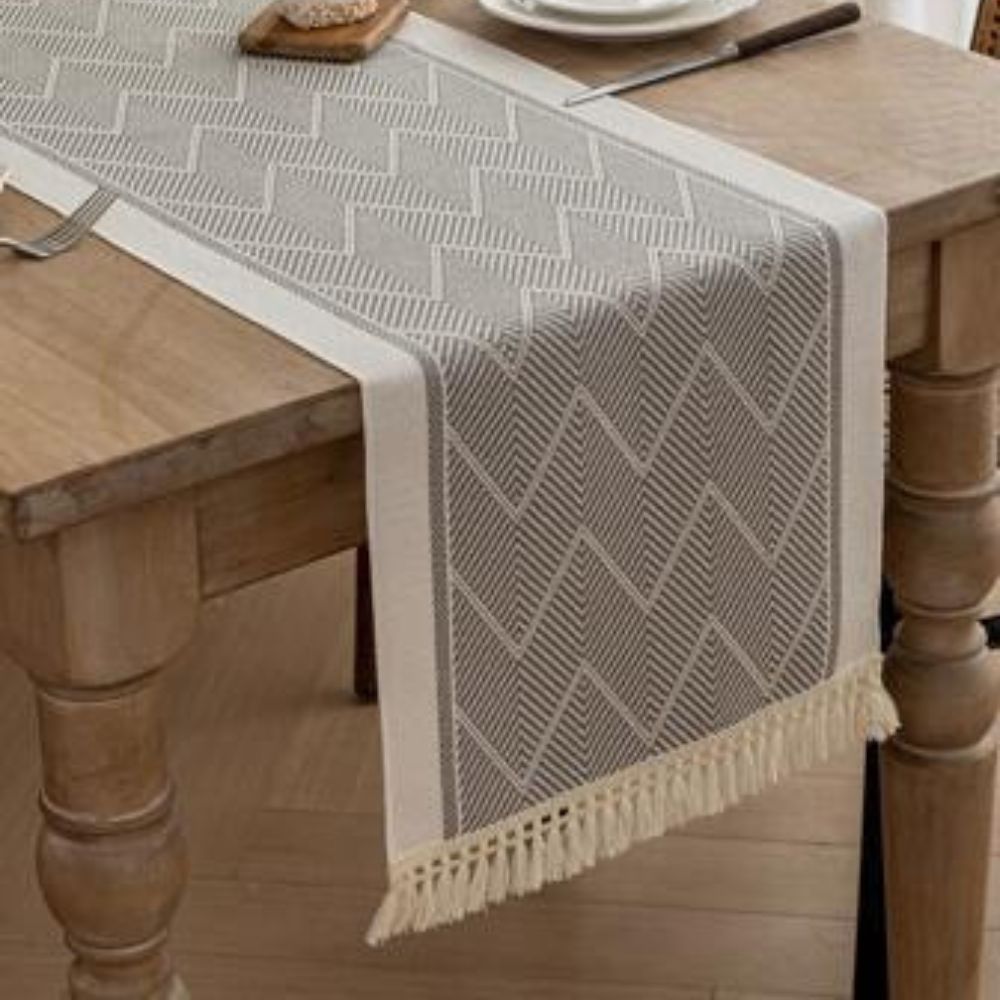 Woven Table Runner – Zigzag Texture with Fringed Edges in Sandstone Neutral