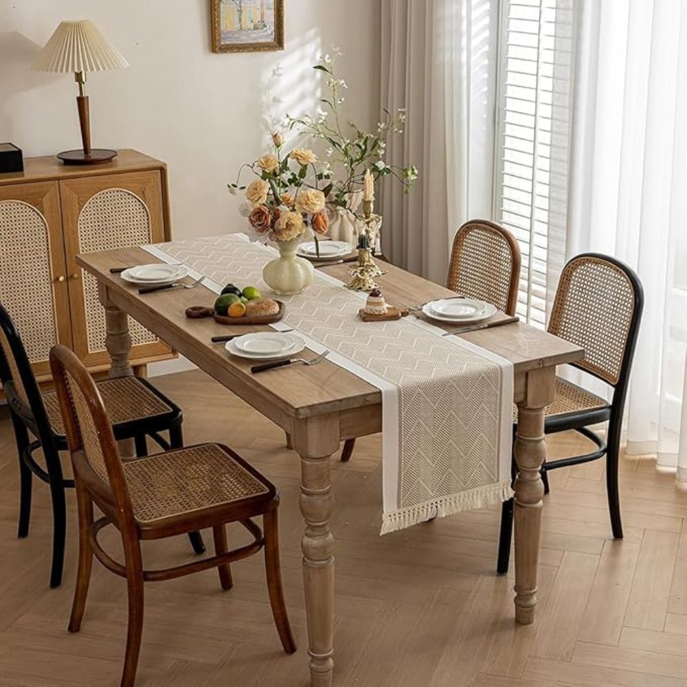 Woven Table Runner – Zigzag Texture with Fringed Edges in Sandstone Neutral